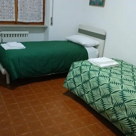 Nocleg ze śniadaniem Lupita 3*